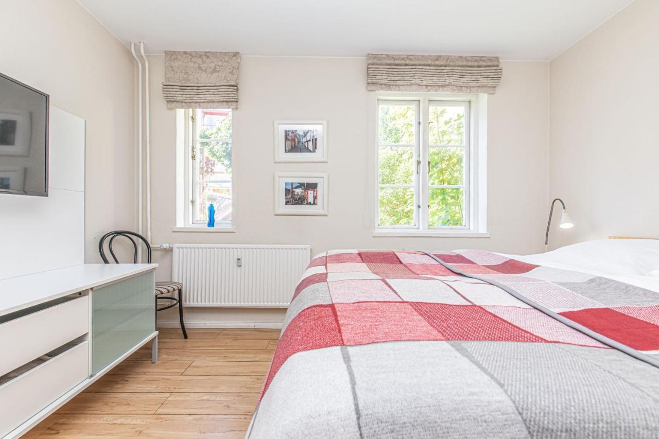 Apartment Fewo1846 - Gerty Molzen - Komfortable 2-zimmer-wohnung Mit Terrasse Im Stadtzentrum *
